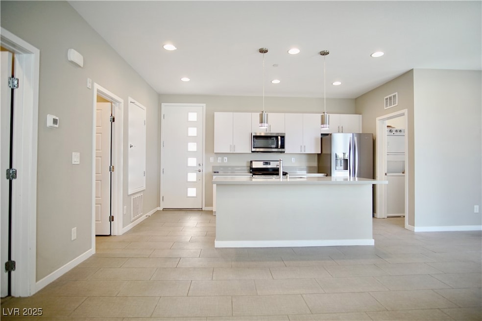 11250 Hidden Peak Ave unit 305, Las Vegas, NV 89135 - photo 1