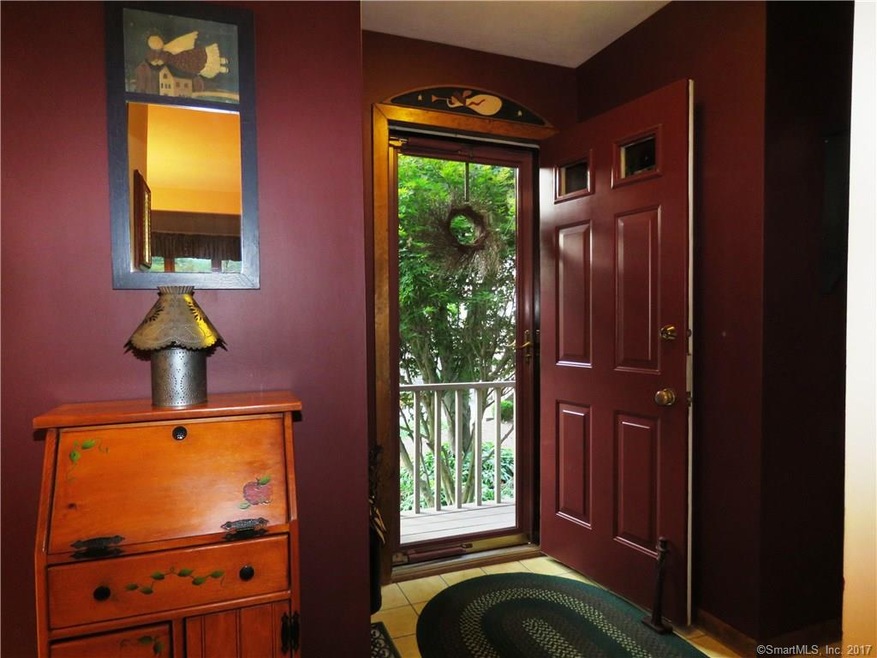 27 Meadowlark Cir, Monroe, CT 06468 - photo 1