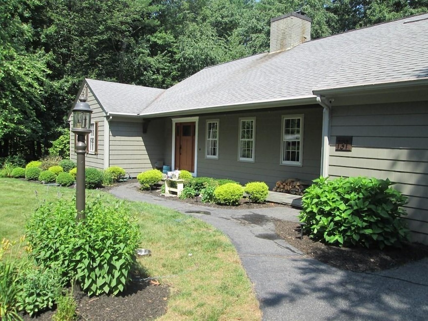 131 Twinbrooke Dr, Holden, MA 01520 - photo 1