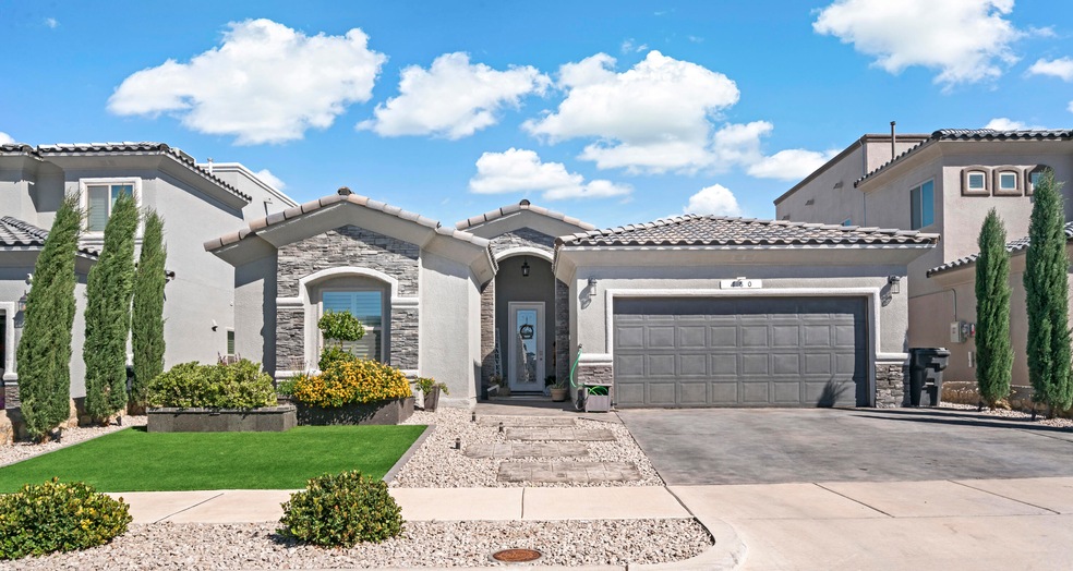 780 Pontop Hall St, Horizon City, TX 79928 - photo 1