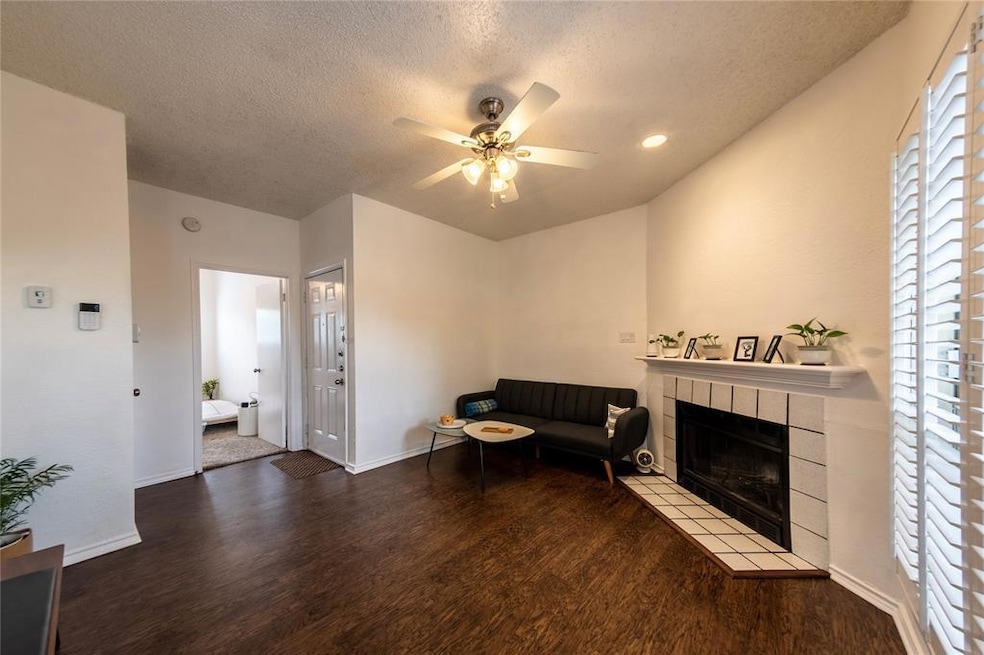 4107 Esters Rd unit 803E, Irving, TX 75038 - photo 1