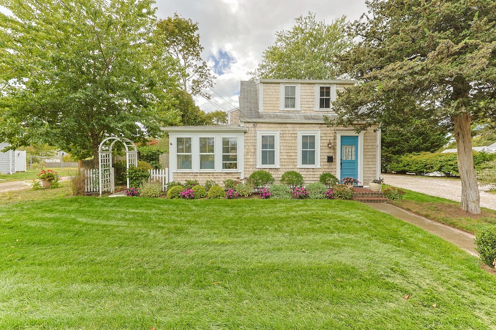 61 Station Ave, South Yarmouth, MA 02664 - photo 1