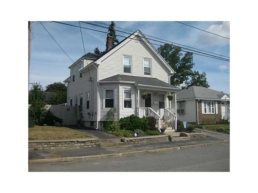 103 Elwyn St, Cranston, RI 02920 - photo 1