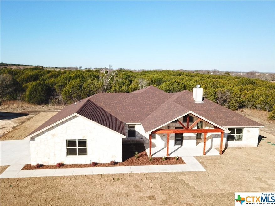 935 Twin Mountain Rd, Copperas Cove, TX 76522 - photo 1
