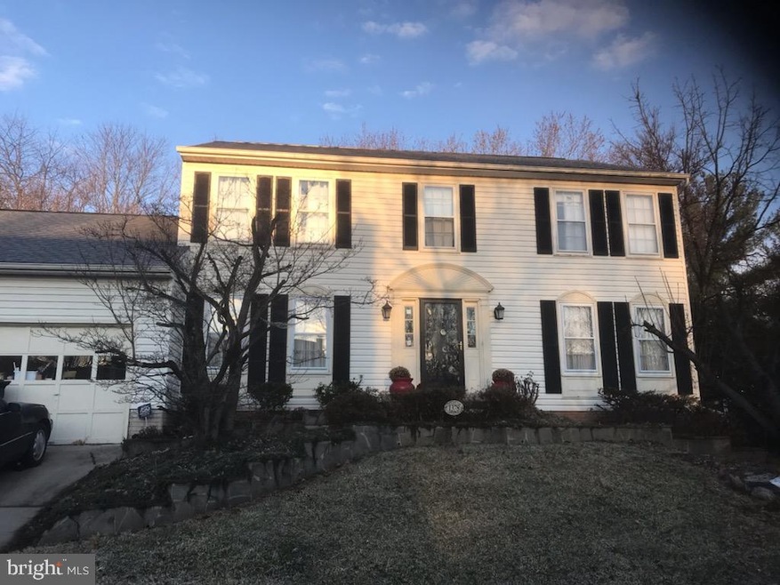 1378 Butter Churn Dr, Herndon, VA 20170 - photo 1