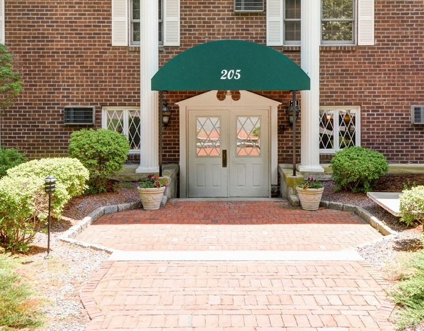 205 Great Rd unit C10, Acton, MA 01720 - photo 1