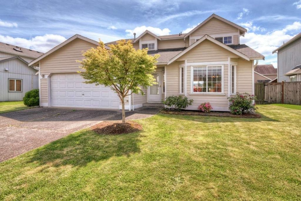 311 Thompson Ave NW, Orting, WA 98360 - photo 1