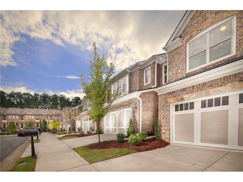 STREETSCAPE - SAMPLE PHOTO OF A SIMILAR HOME