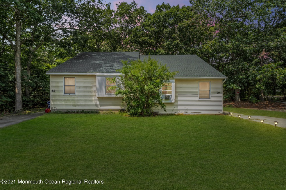 12 Winged Foot Ln unit 10, Little Egg Harbor Township, NJ 08087 - photo 1