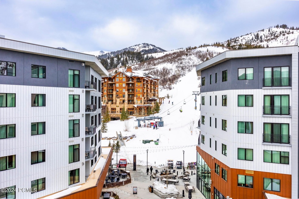 2417 W High Mountain Rd Unit 2502 Park C