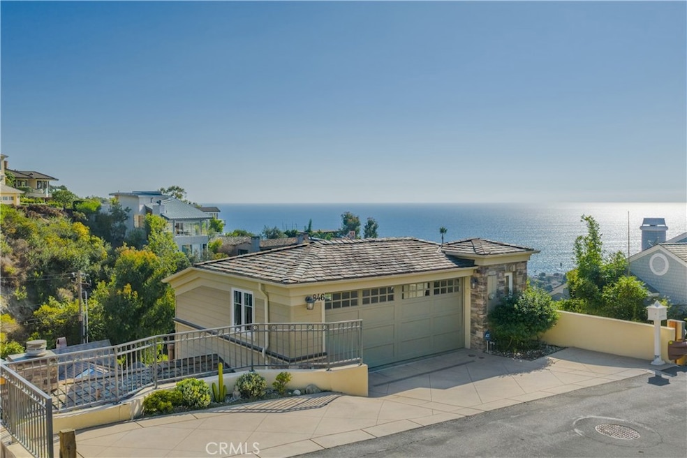 For Sale $3,295,000 • Co-Listing Agent