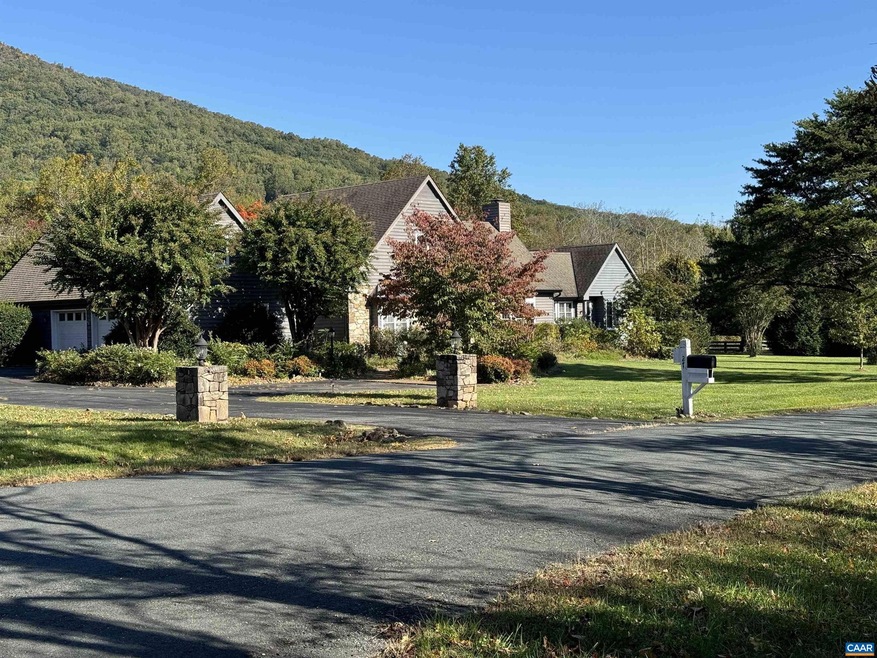 18 Black Walnut Ln unit 1-H B3, Nellysford, VA 22958 - photo 1