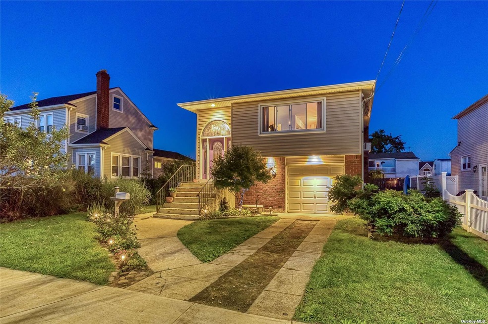 2495 Centre Ave, Bellmore, NY 11710 - photo 1