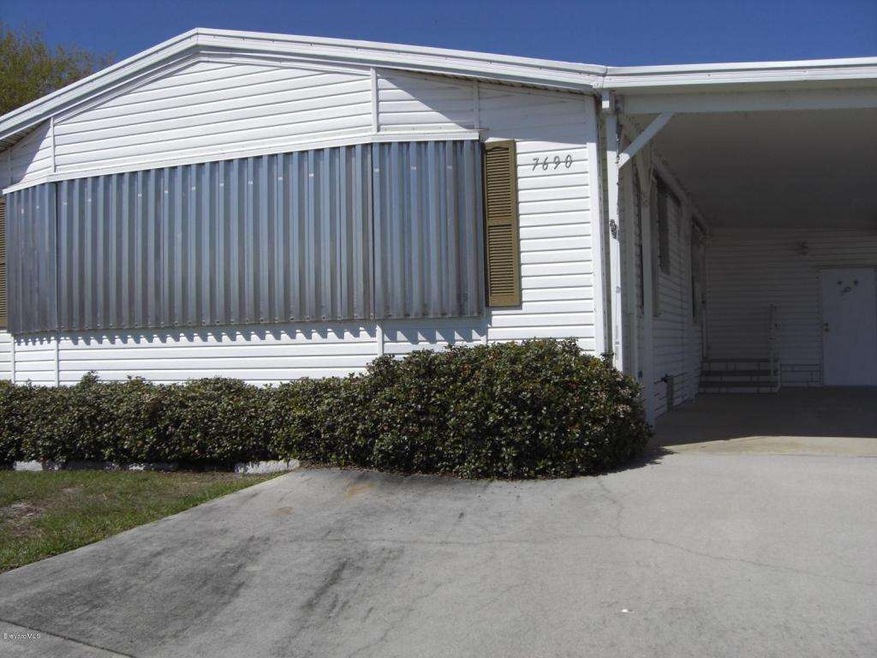 7690 Fox Hunter Cir 001