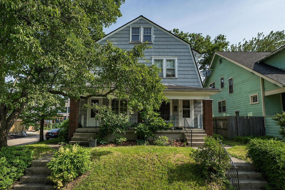 138-140 Crestview