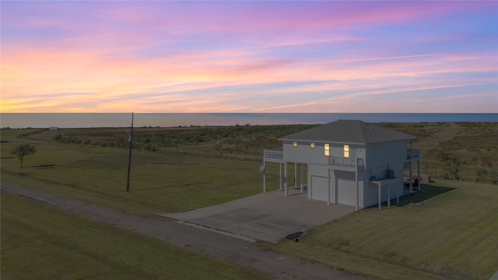 128 Cardinal Loop, Smith Point, TX 77514 - photo 1