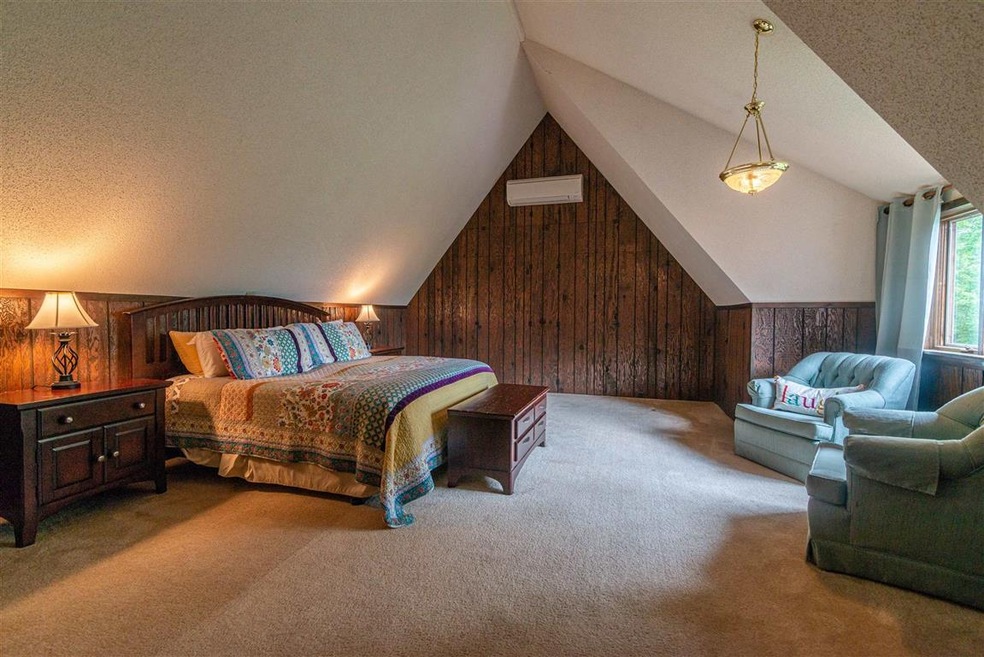 522 Read Farm Ln, Dorset, VT 05253 - photo 1