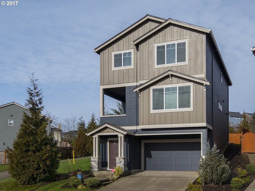 13233 SE Taralon Dr, Clackamas, OR 97015 - photo 1