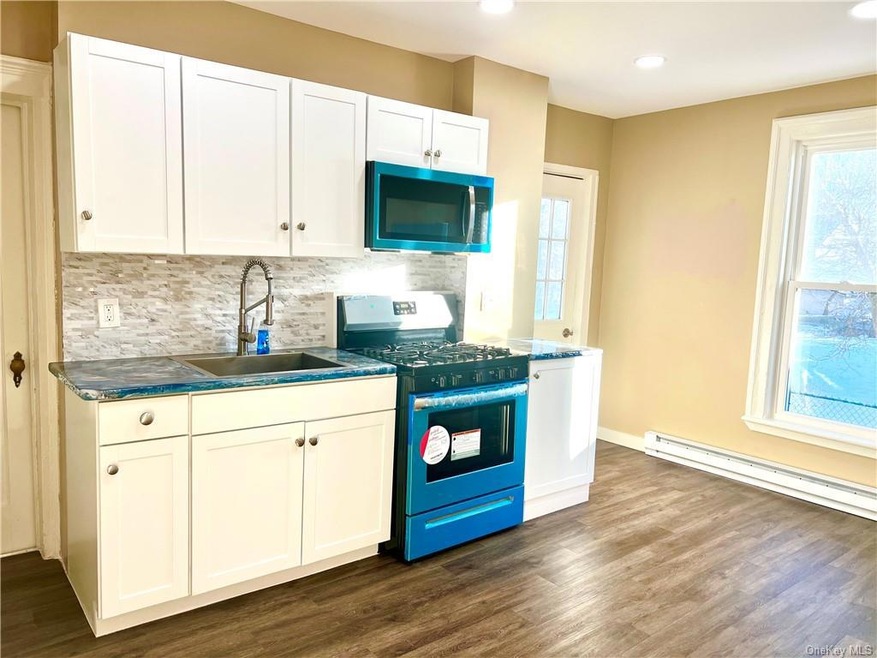 327 E Main St unit 3, Middletown, NY 10940 - photo 1