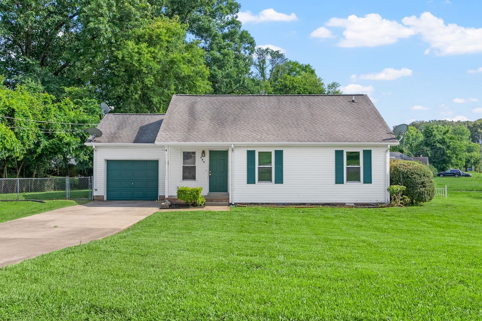 Pending $220,000 • Co-Listing Agent