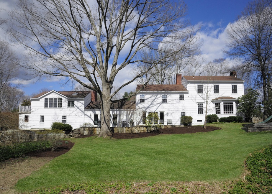 414 Stanwich Rd, Greenwich, CT 06830 - photo 1