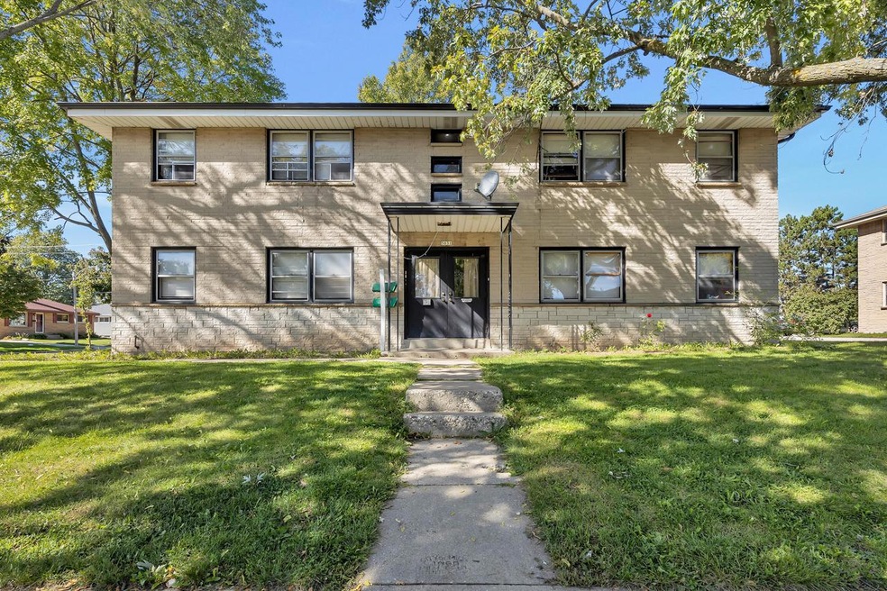 5031 S 14th St-1