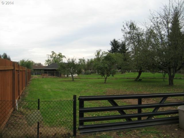 11103 NE Saint Johns Rd unit 2, Vancouver, WA 98686 - photo 1