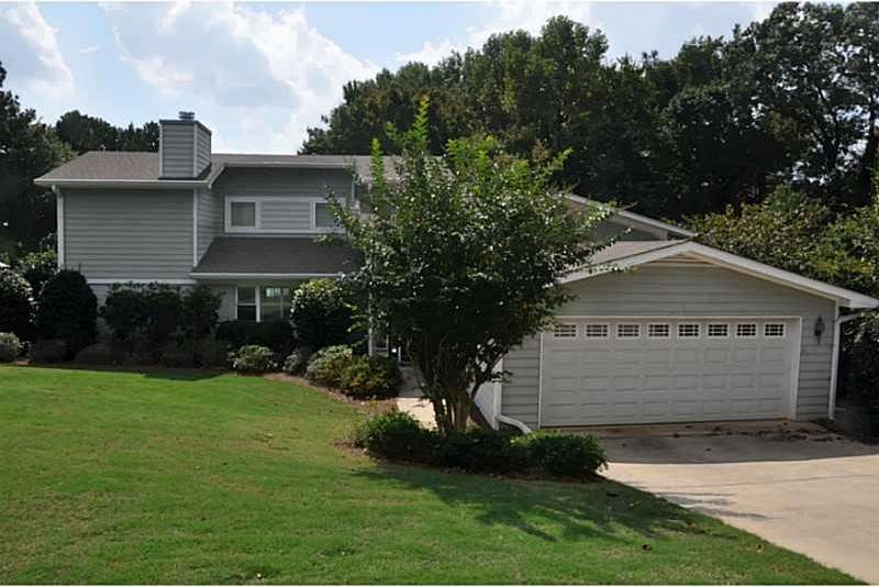 2249 Lake Ranch Ct, Gainesville, GA 30506 - photo 1