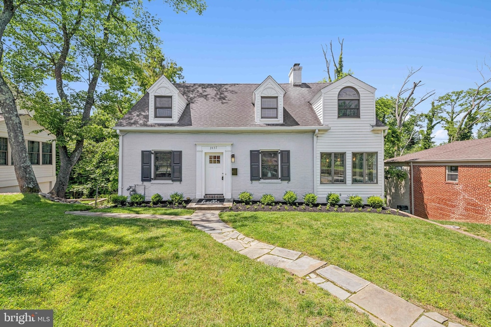 For Sale $699,000 • Co-Listing Agent