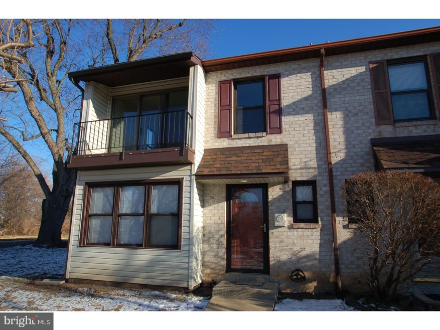 100 Center Ct unit 100, Wilmington, DE 19810 - photo 1