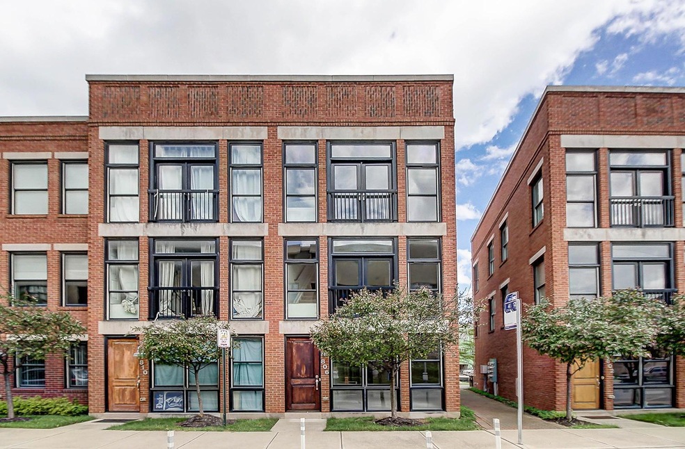 Welcome to 806 N. Front Street