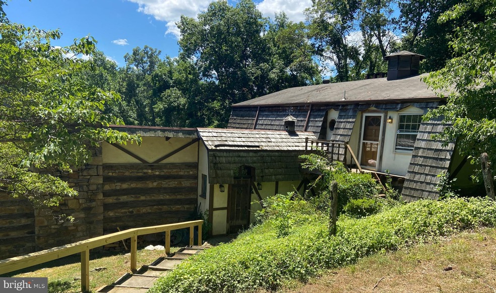 38786 Lime Kiln Rd, Leesburg, VA 20175 - photo 1