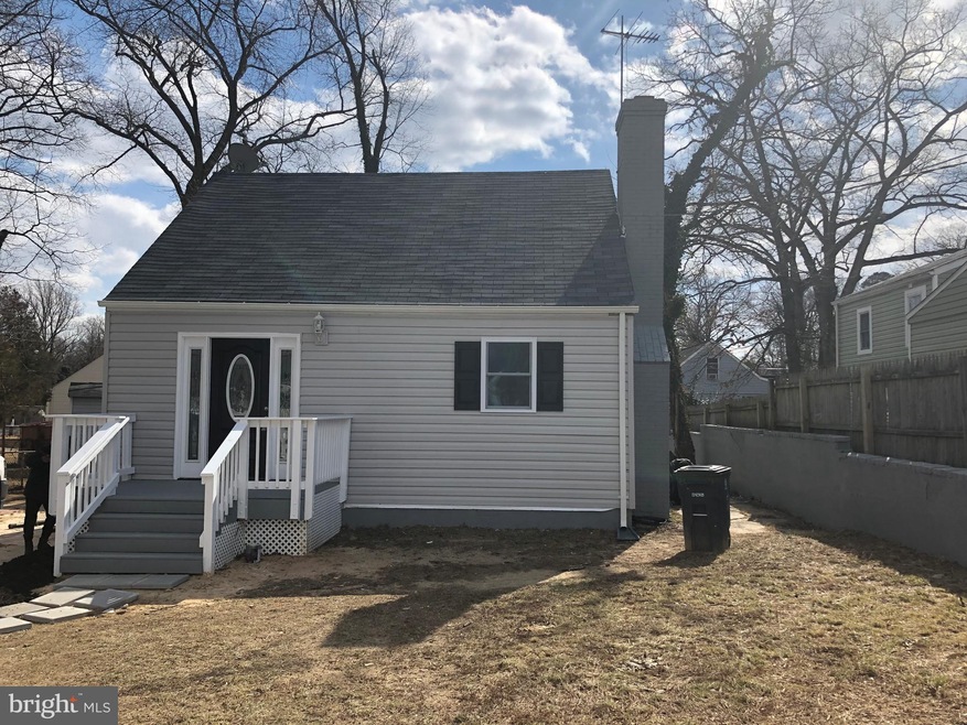 6323 Patterson St, Riverdale, MD 20737 - photo 1