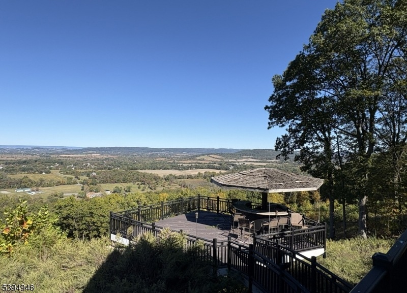 4 Vista Ln, Bloomsbury, NJ 08804 - photo 1