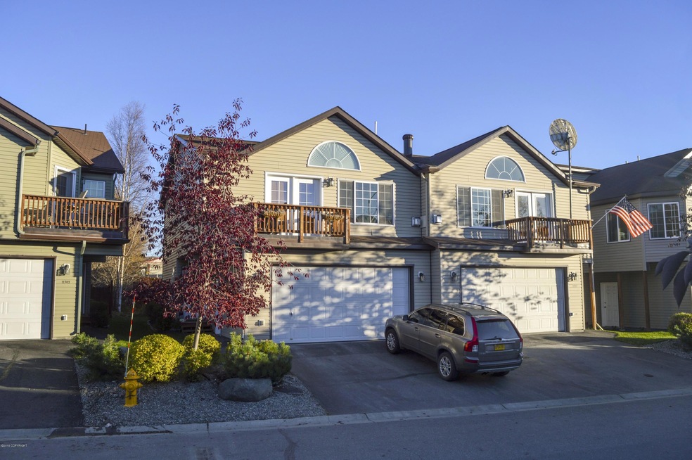 Picturesque Townhome