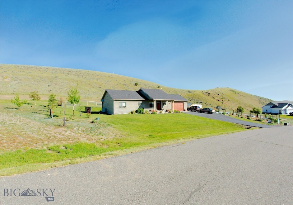 For Sale $724,900 • Co-Listing Agent