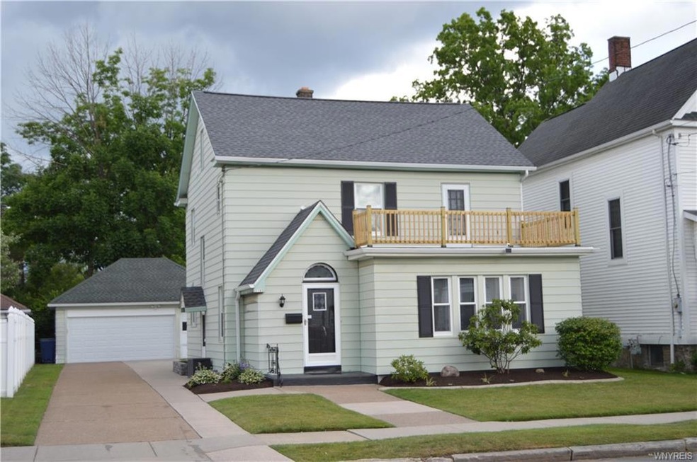 3783 McKoon Ave, Niagara Falls, NY 14305 - photo 1