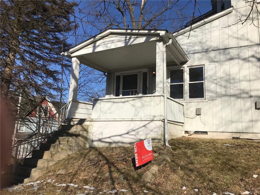 306 1st St unit 1, Slatington, PA 18080 - photo 1