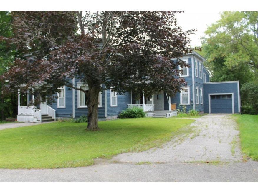 16 Monadnock St, Colebrook, NH 03576 - photo 1