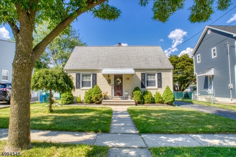 102 Cathay Rd, Clifton, NJ 07013 - photo 1