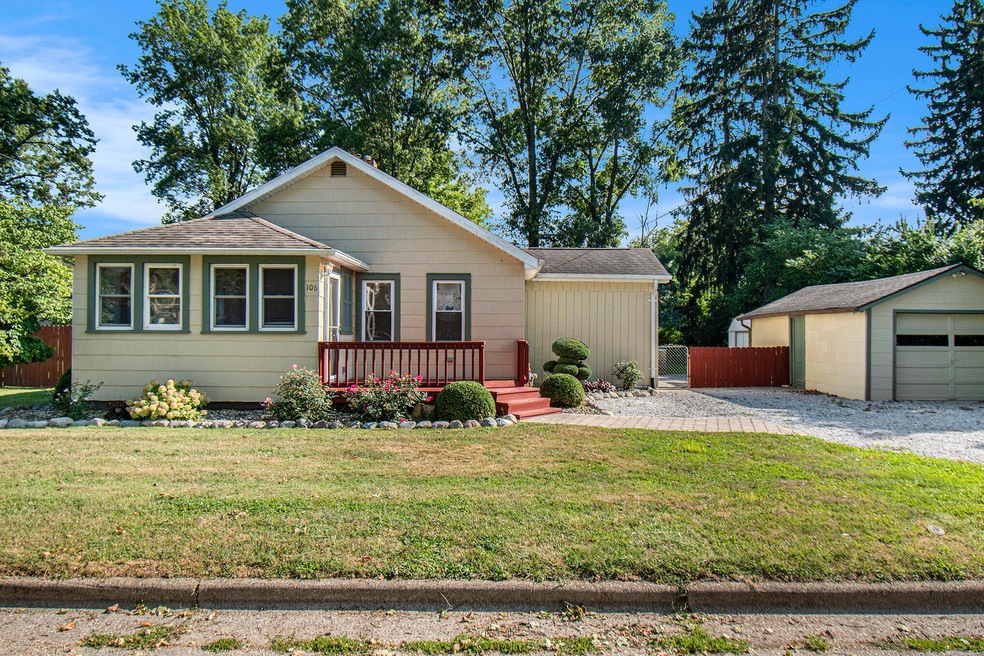 106 W 12th St, La Porte, IN 46350 - photo 1