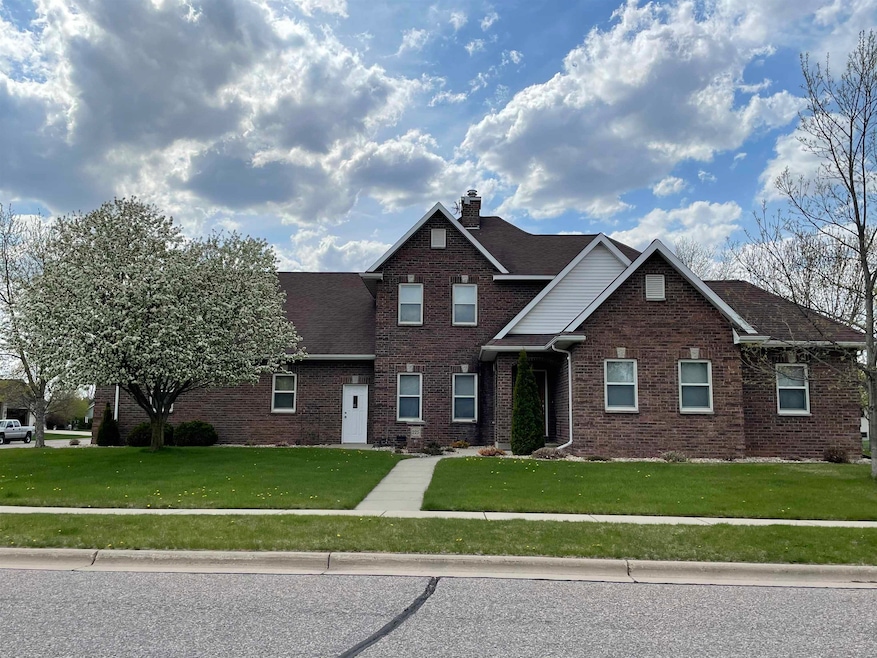 Under Contract $595,000