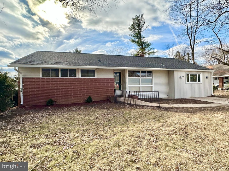 309 Donegal Dr, Towson, MD 21286 - photo 1