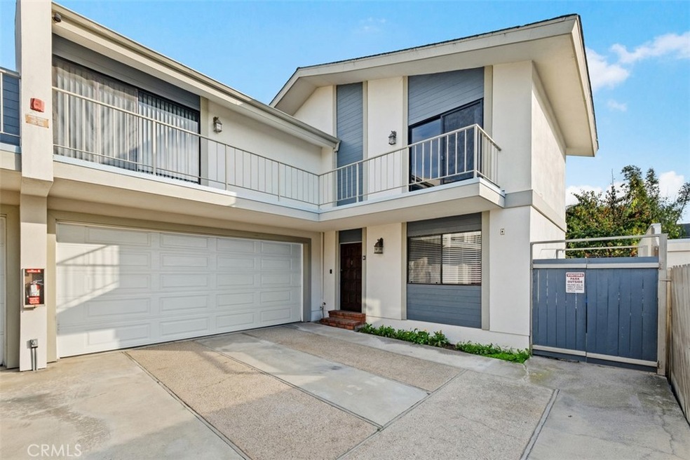 2120 Carnegie Ln unit 3, Redondo Beach, CA 90278 - photo 1