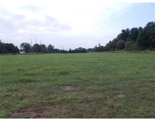 183 Marsh Hill Rd, Dracut, MA 01826 - photo 1