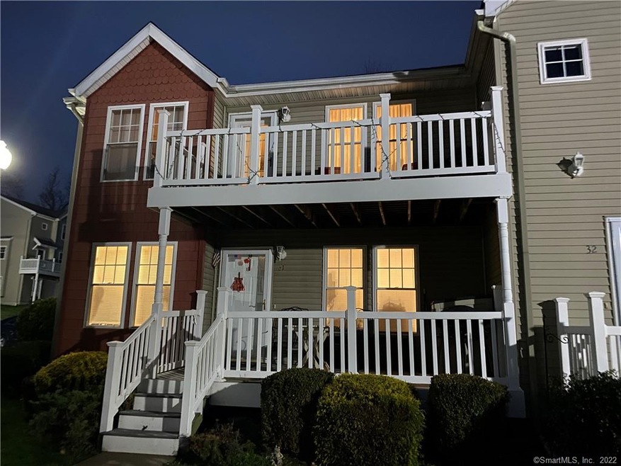 32 Miranda Ln unit 32, Stratford, CT 06615 - photo 1
