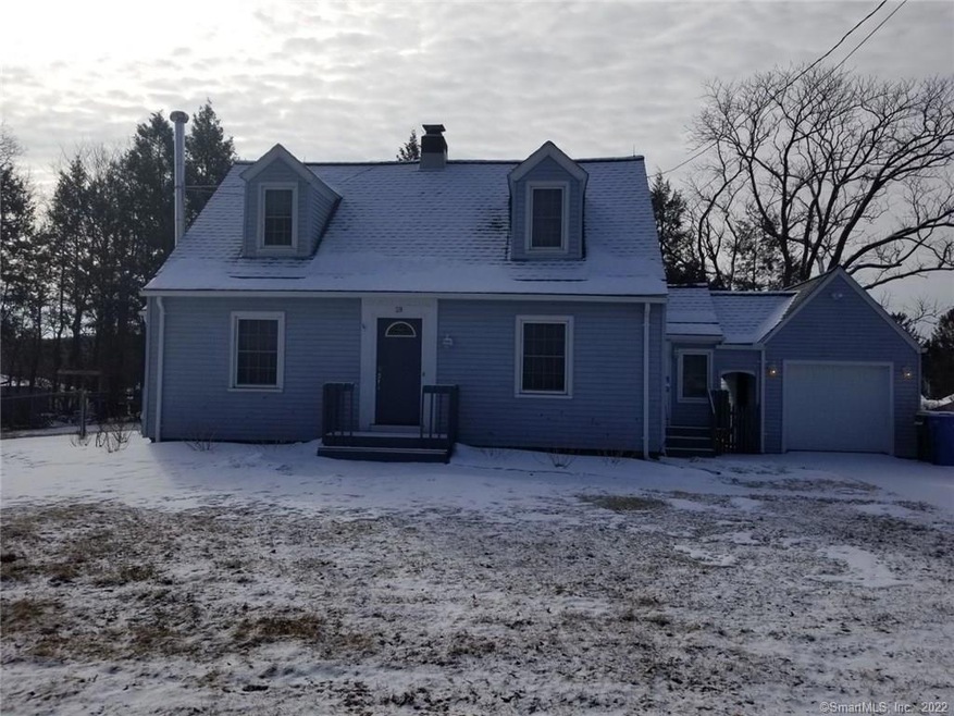 28 Lyman Rd, Waterbury, CT 06704 - photo 1