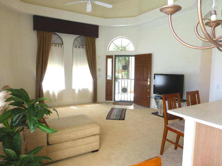 Large Great Room!