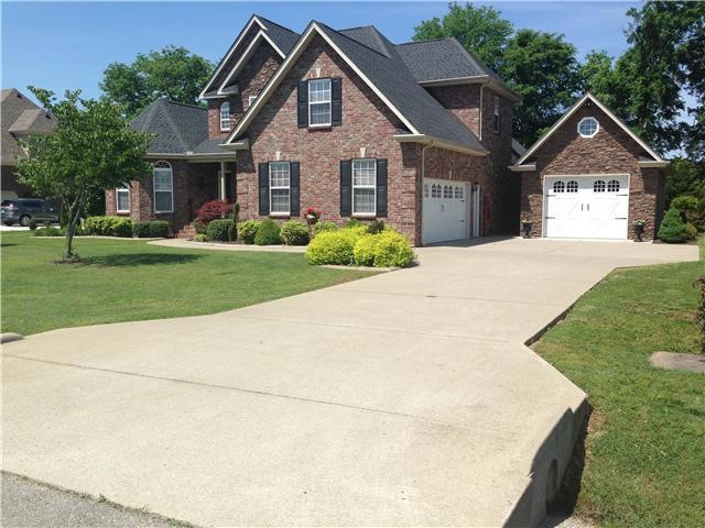 4208 THOROUGHBRED LANE