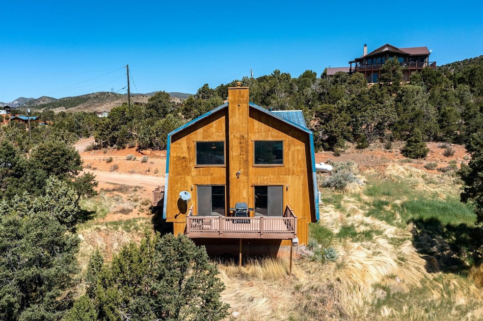 122 N Pine View Dr, Central, UT 84722 - photo 1